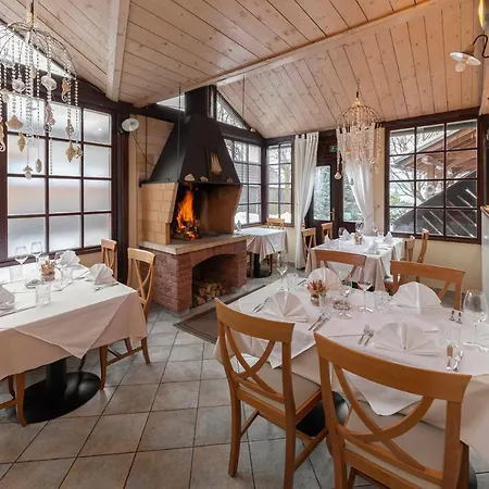 Tabor Bed & Breakfast 3*