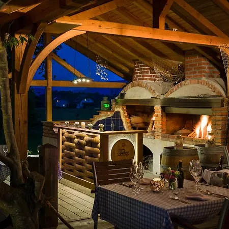 Tabor فندق مبيت وإفطار