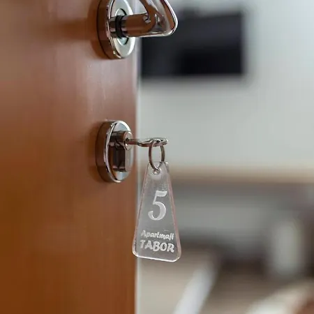 Tabor Bed & Breakfast 3*
