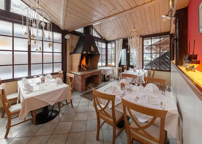 Tabor Bed and Breakfast 3*