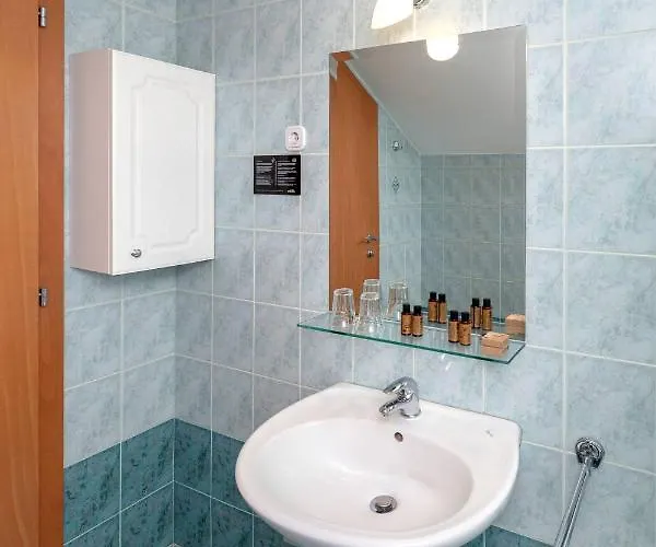 Tabor فندق مبيت وإفطار ناكلو