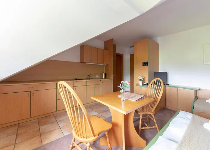 فندق مبيت وإفطار Tabor