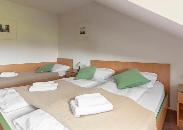 Tabor فندق مبيت وإفطار